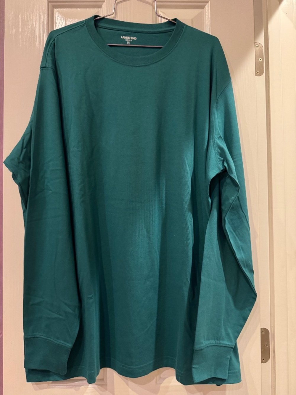 Men’s XXL, long sleeve t-shirt, green never worn